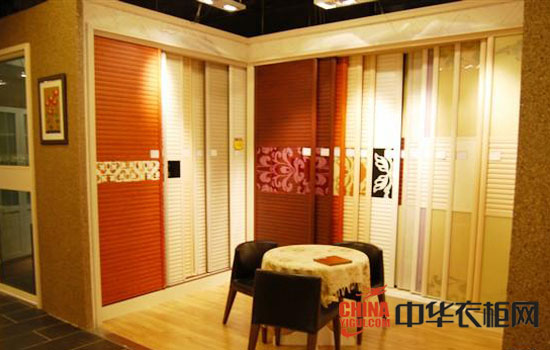 江苏无锡索菲亚衣柜专卖店_卖场图片