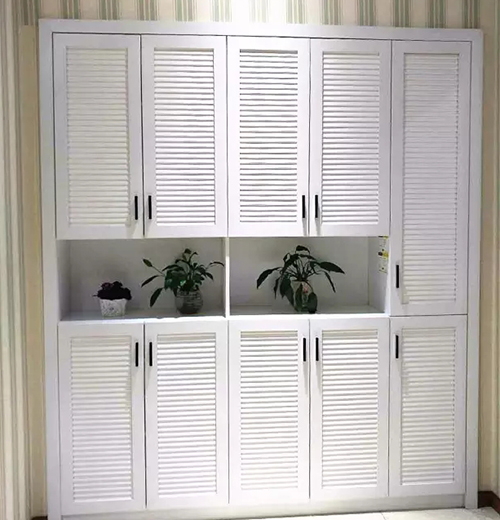 定制衣柜用哪种板材最好 八大定制衣柜板材解